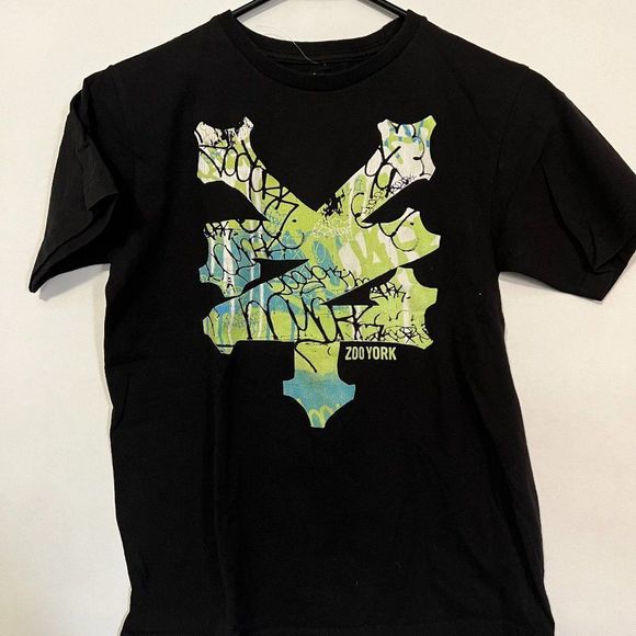 Boys Zooyork NWOT T-Shirt Size 12-14 - Picture 1 of 4